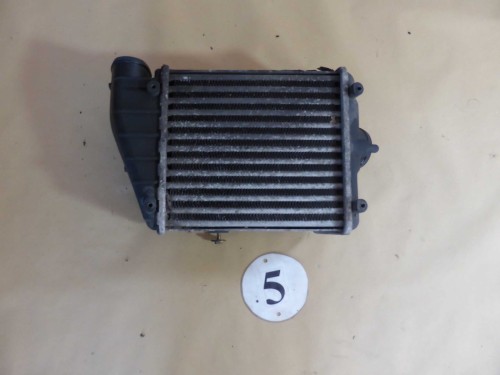 Интеркулер VW PASSAT B3 1.6TD, 1991 г.в., б/у, оригинал, в хорошем сос