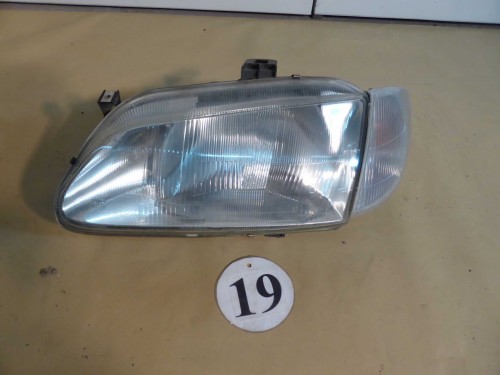 Левая фара Renault Megane, 1996 г.в., б/у, оригинал, в хорошем состоян