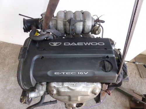 продажа двигателей в Токмаке